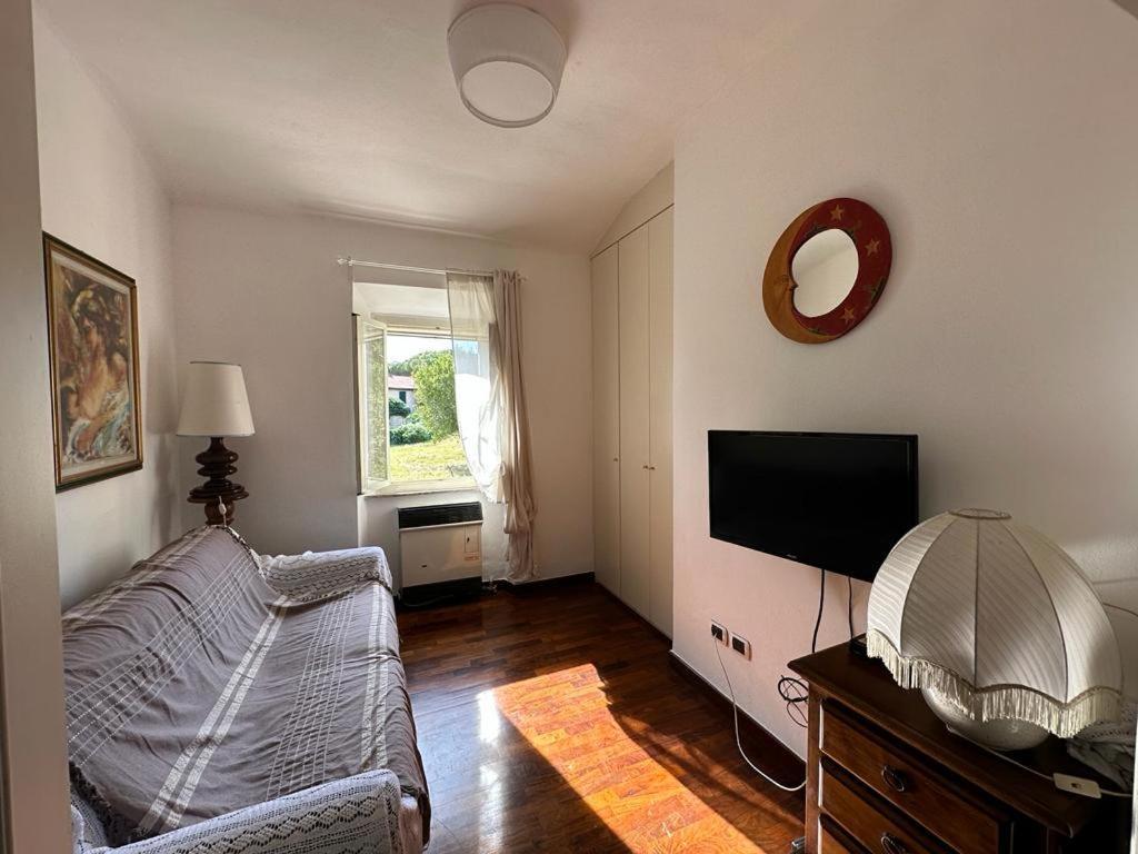 Ferienwohnung Casa Danila Quercianella Exterior foto